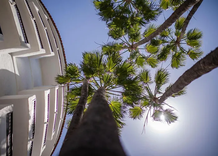 Servatur WaikikiHotel Playa